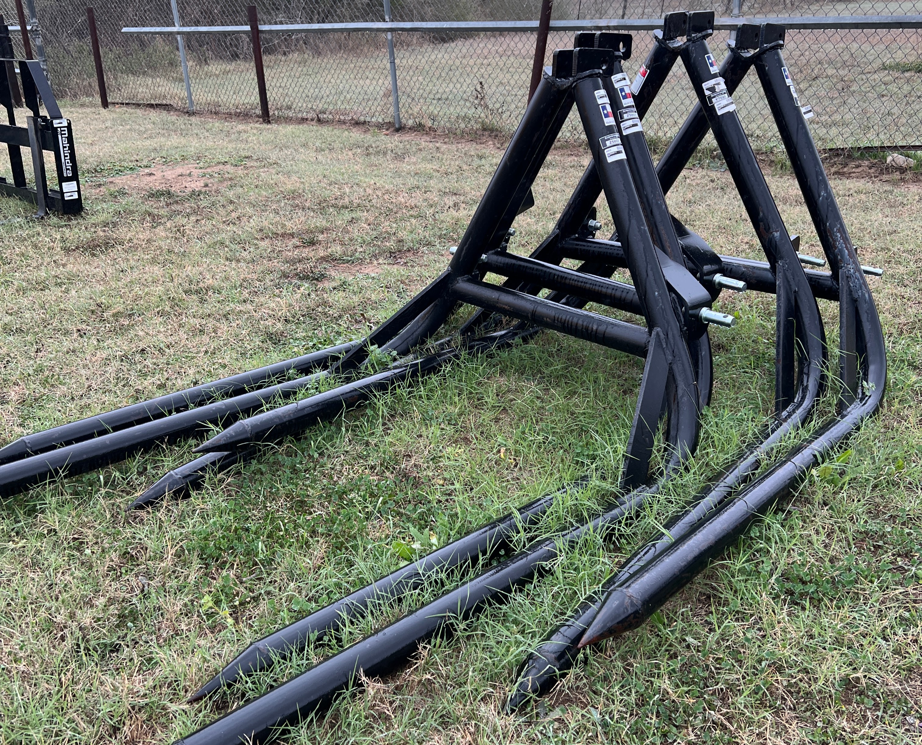 Photo of 2023 ARMSTRONG AG RB2000II-D 3 POINT FORK CAT 2 in Adkins, TX ARMSTRONG AG RB2000II-D 3 POINT FORK CAT 2  040014