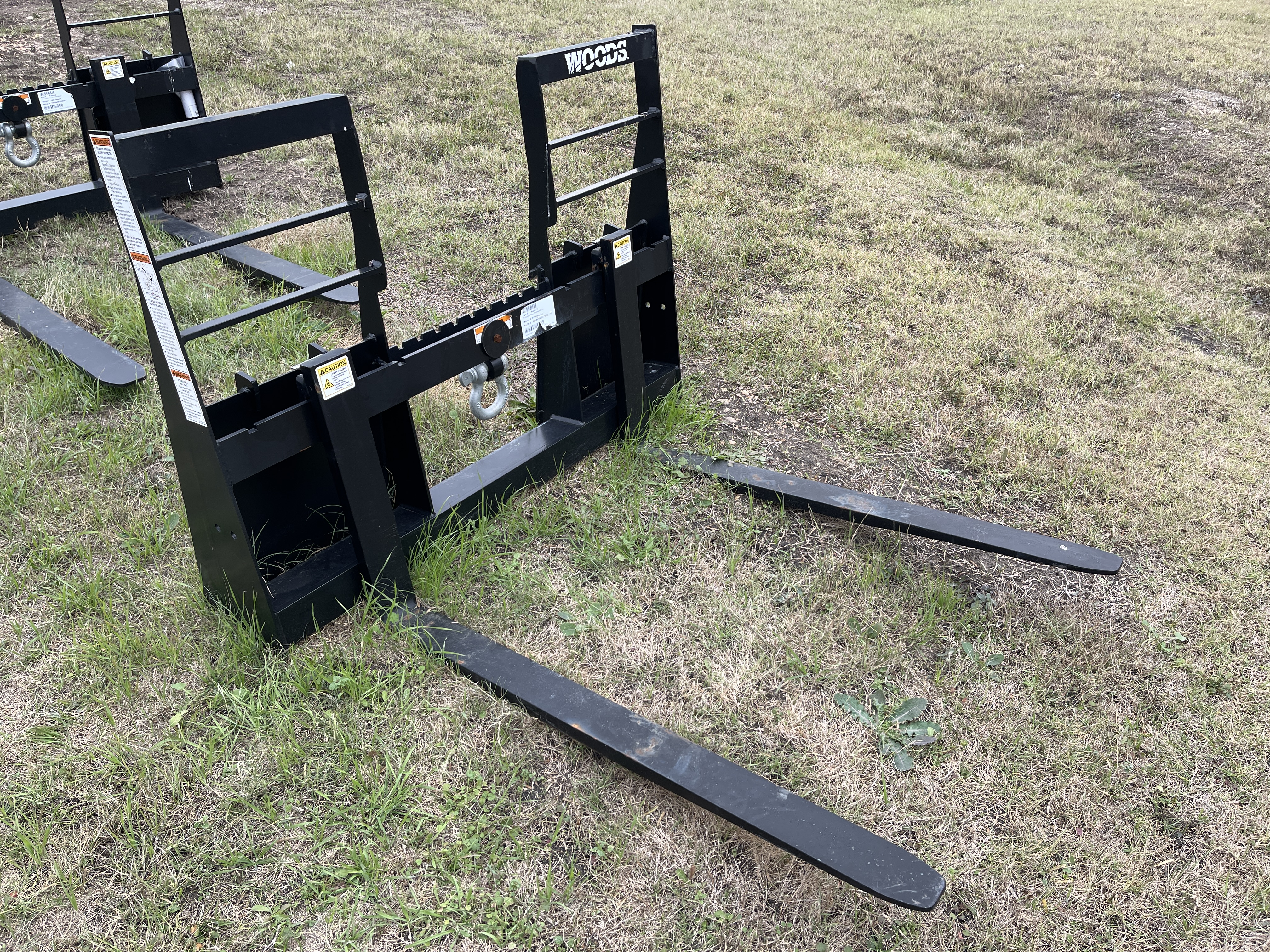 Photo of 2024 WOODS PFW2242S2 PALLET FORK 2200 in Adkins, TX WOODS PFW2242S2 PALLET FORK 2200  040571