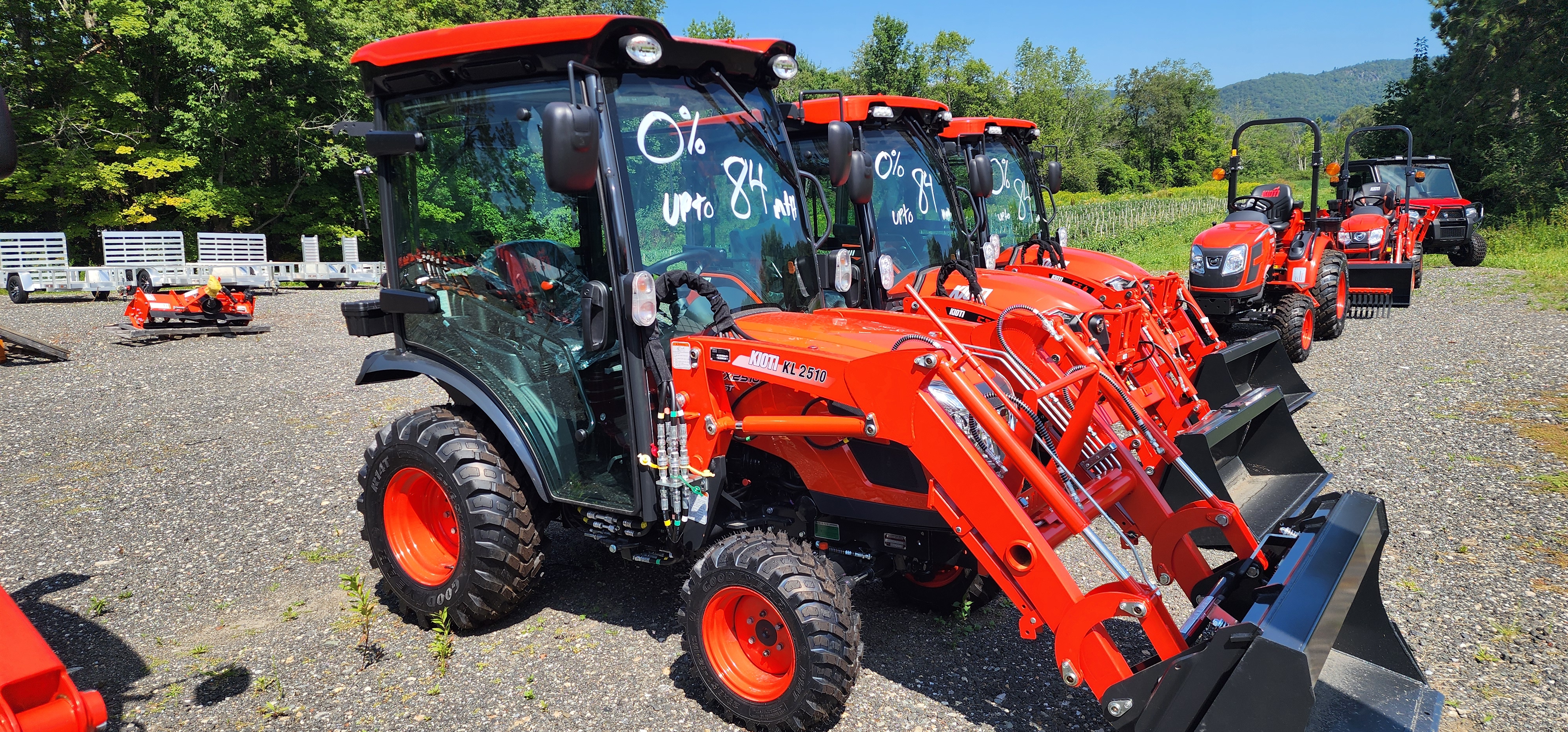 Kioti CX2510 Hydrostatic Compact Cab Tractor: