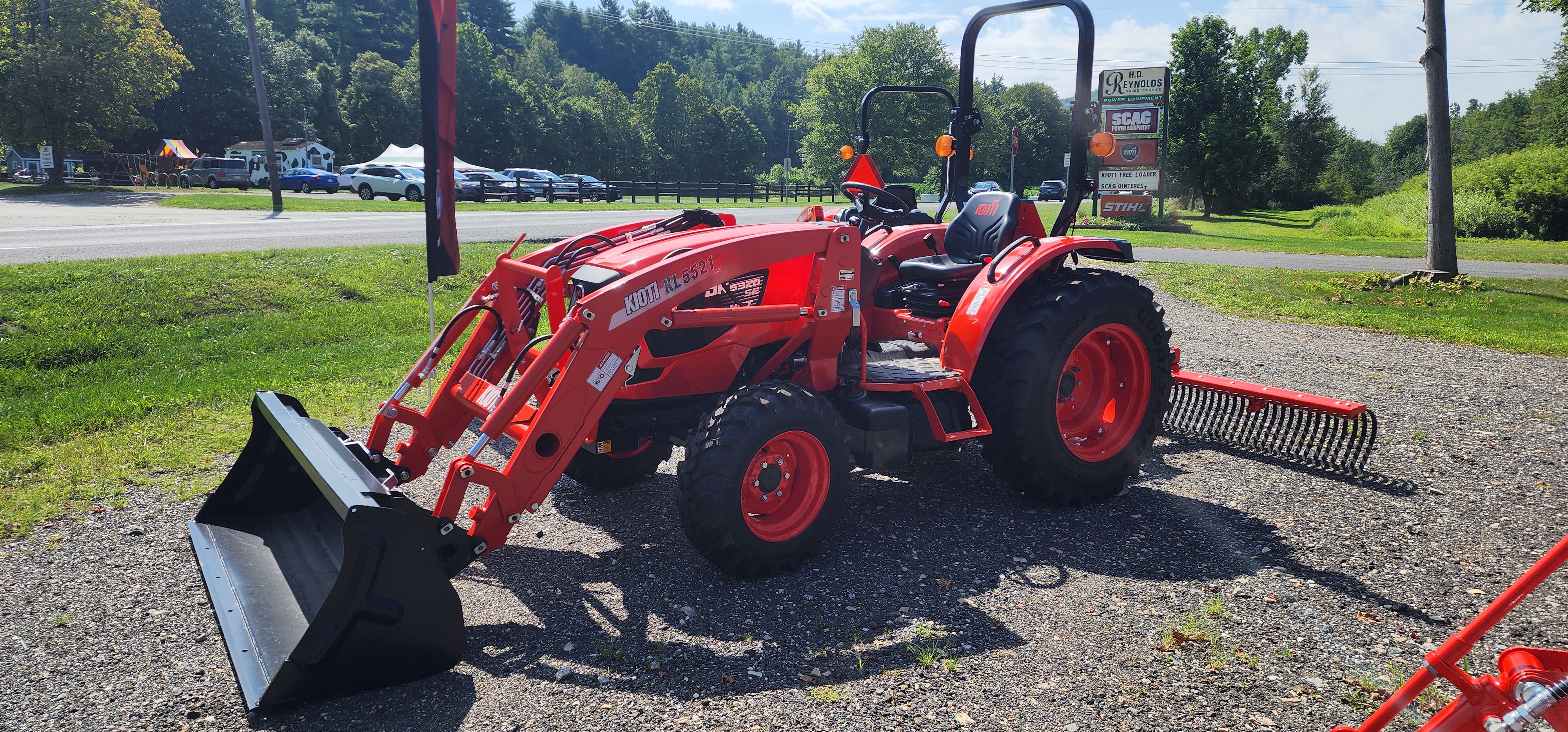 Kioti DK5320 Hydrostatic Compact Tractor: