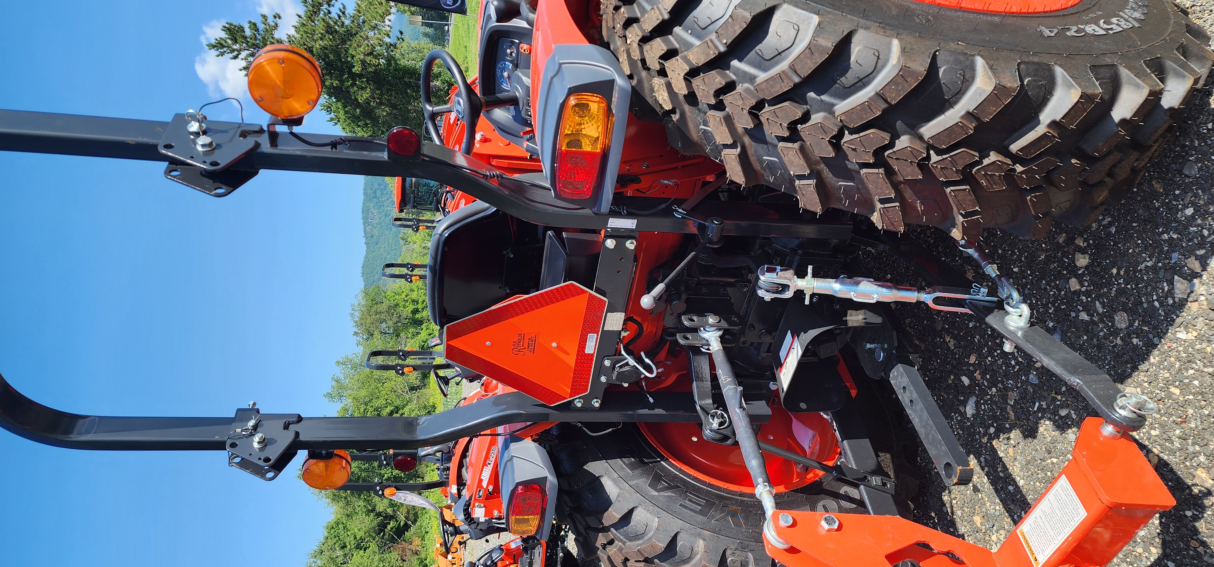 Kioti DK5320 Hydrostatic Compact Tractor: