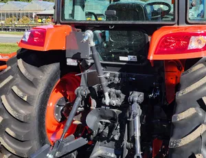 Kioti RX7320PCCB Manual Cab Tractor Power Shuttle: