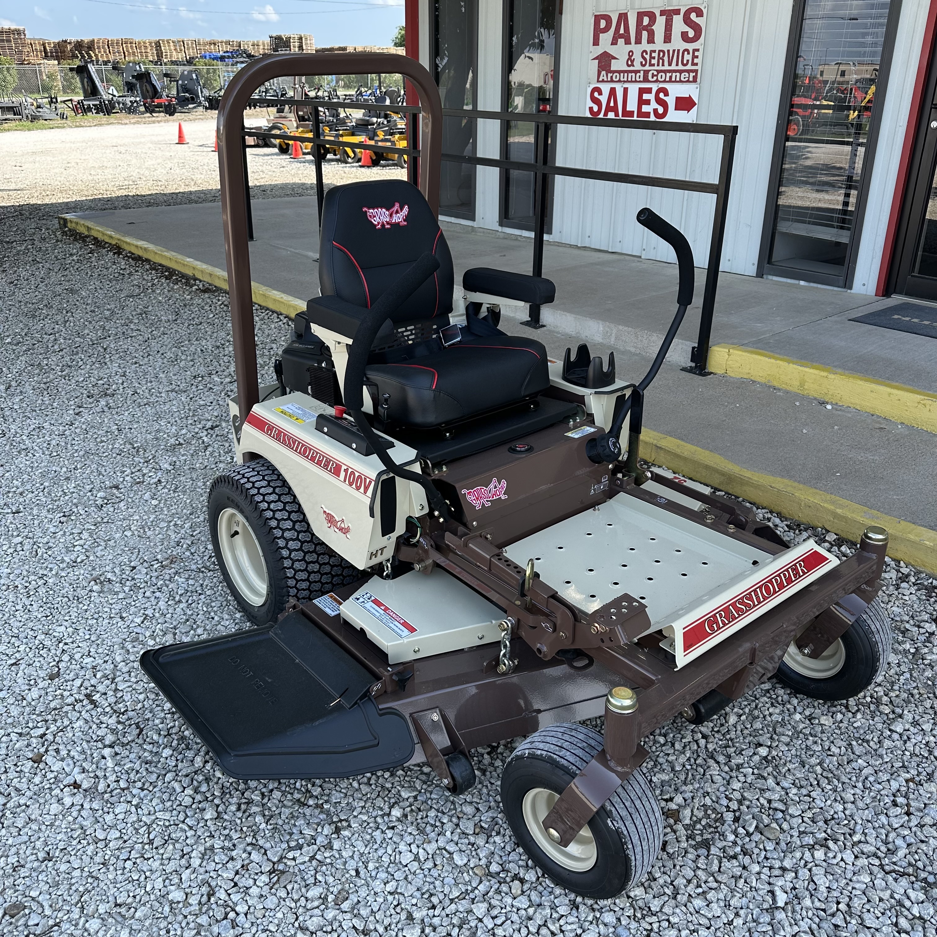 Grasshopper 127V 52