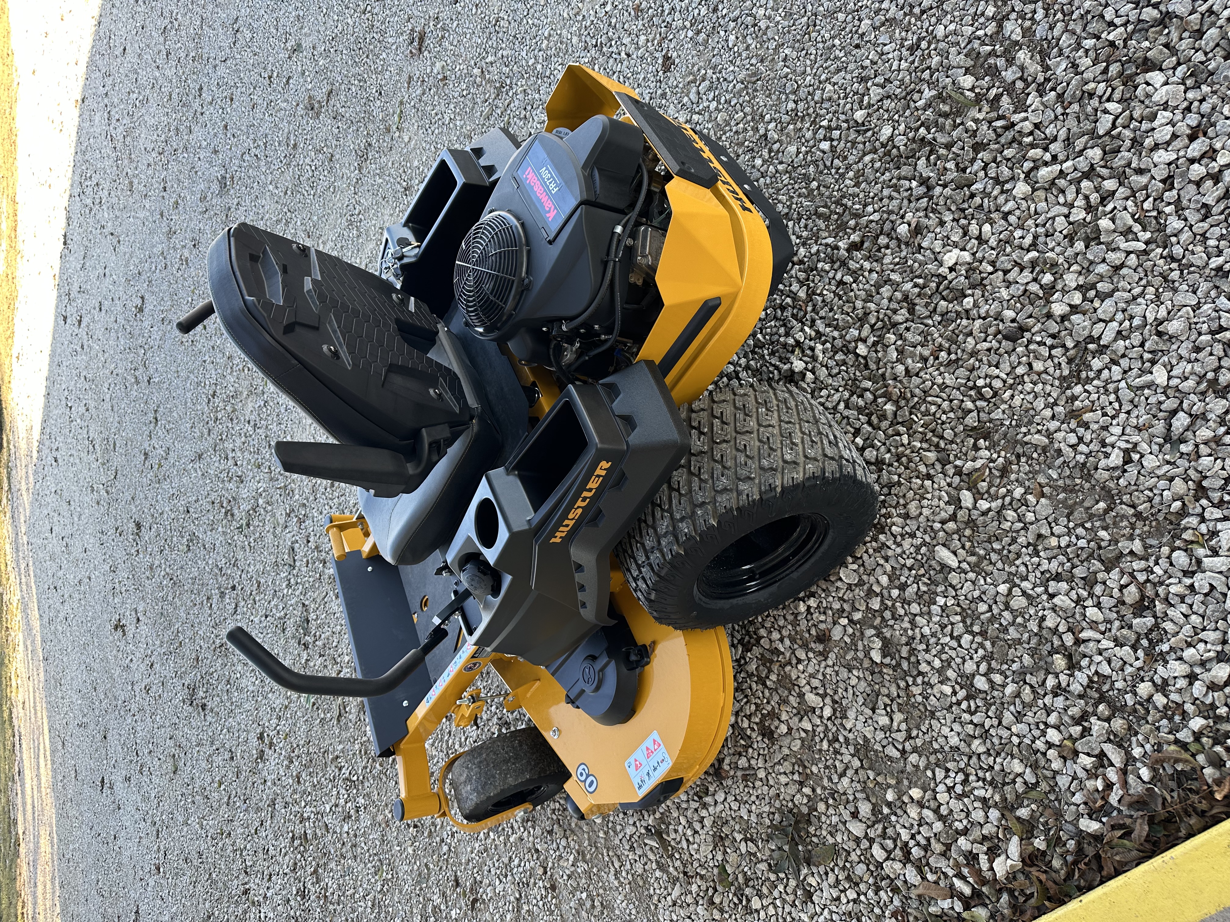 Hustler RAPTOR XDX 60