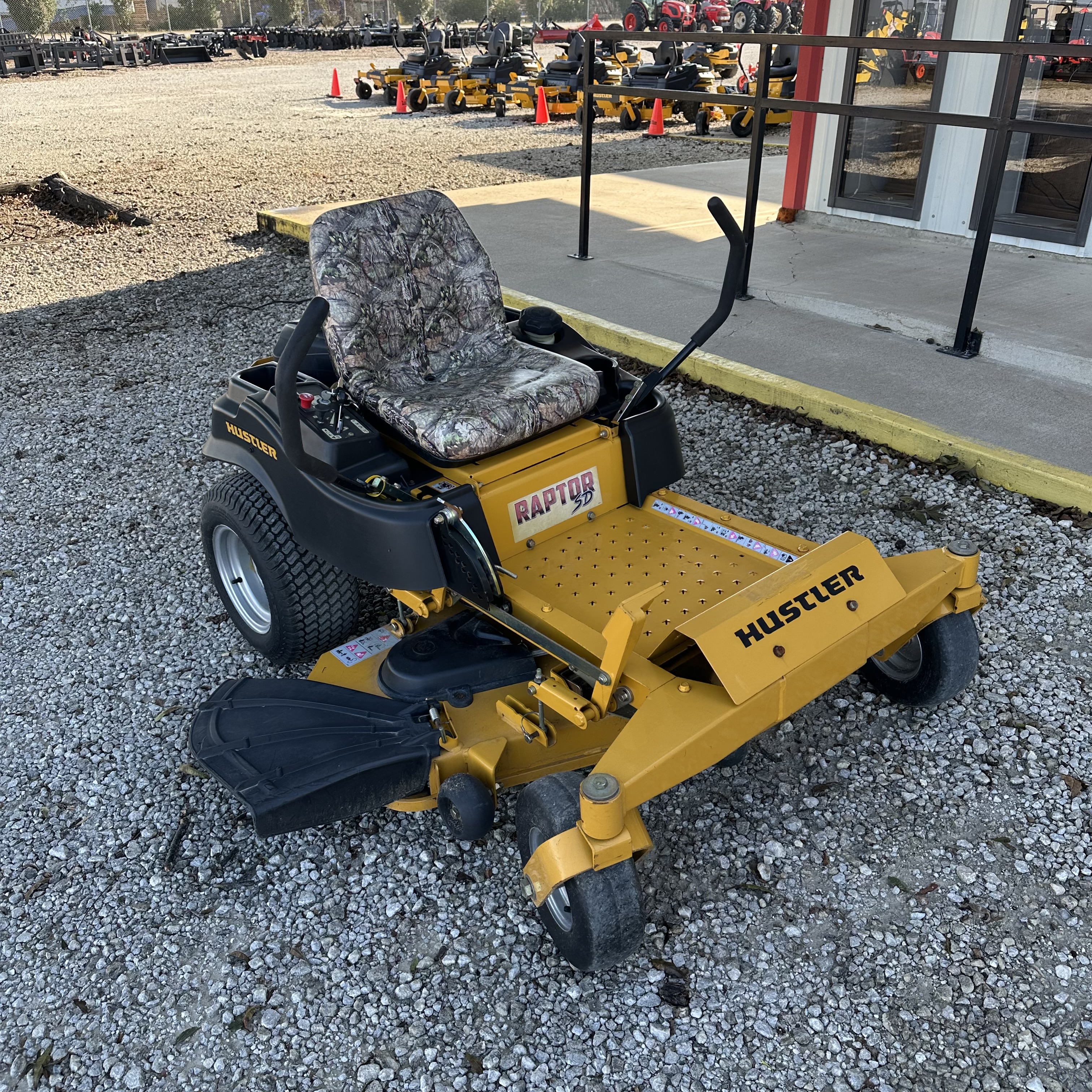 Hustler Raptor SD 48:4922
