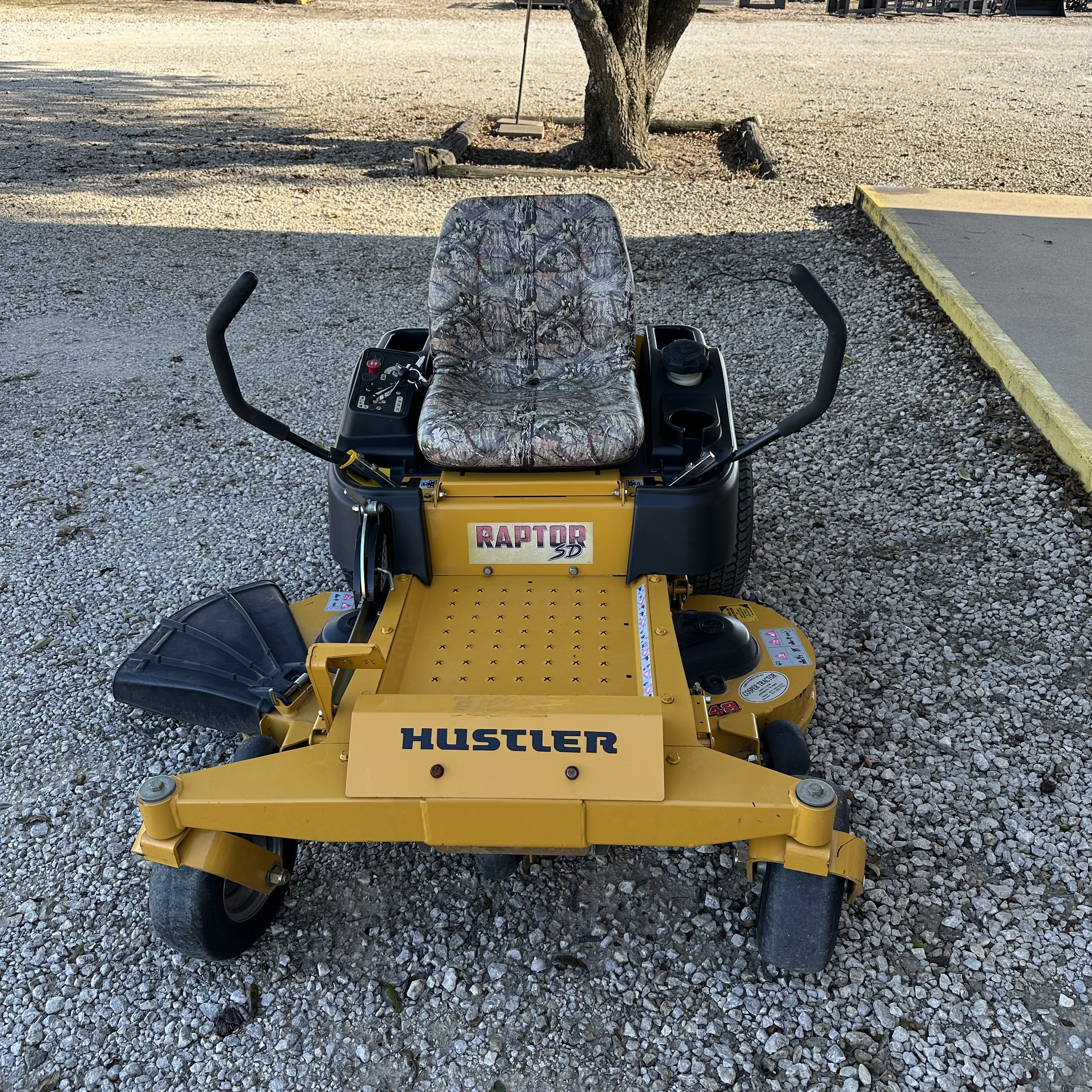 Hustler Raptor SD 48:4922