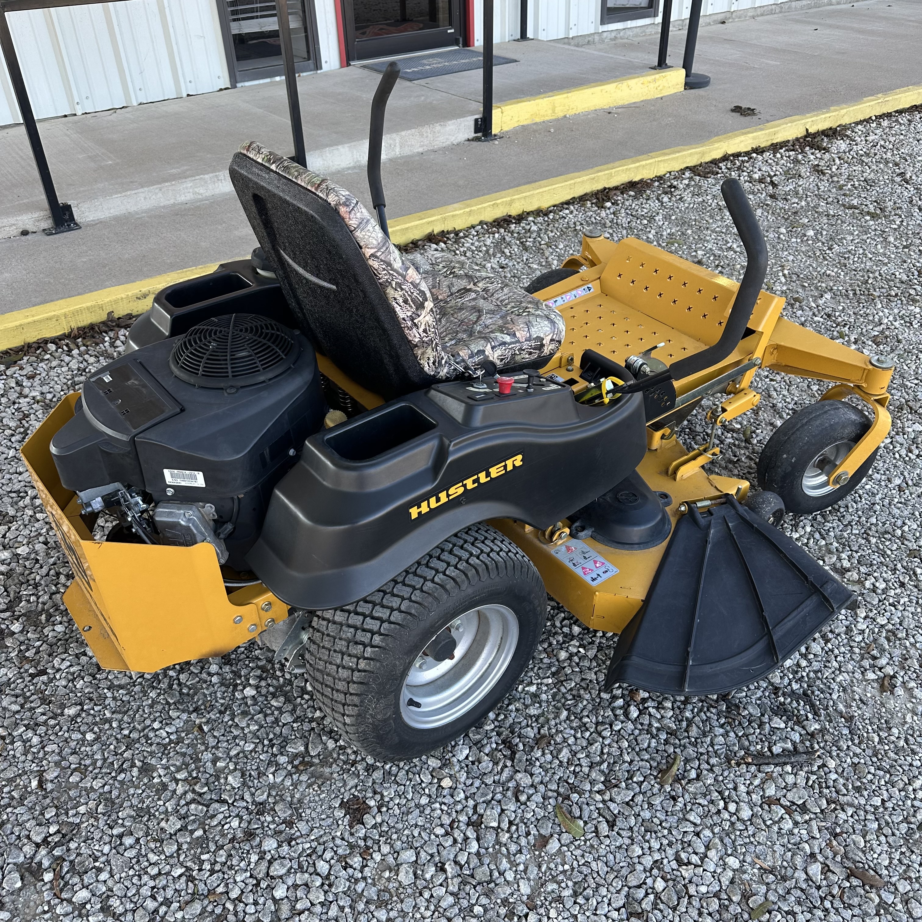 Hustler Raptor SD 48:4922