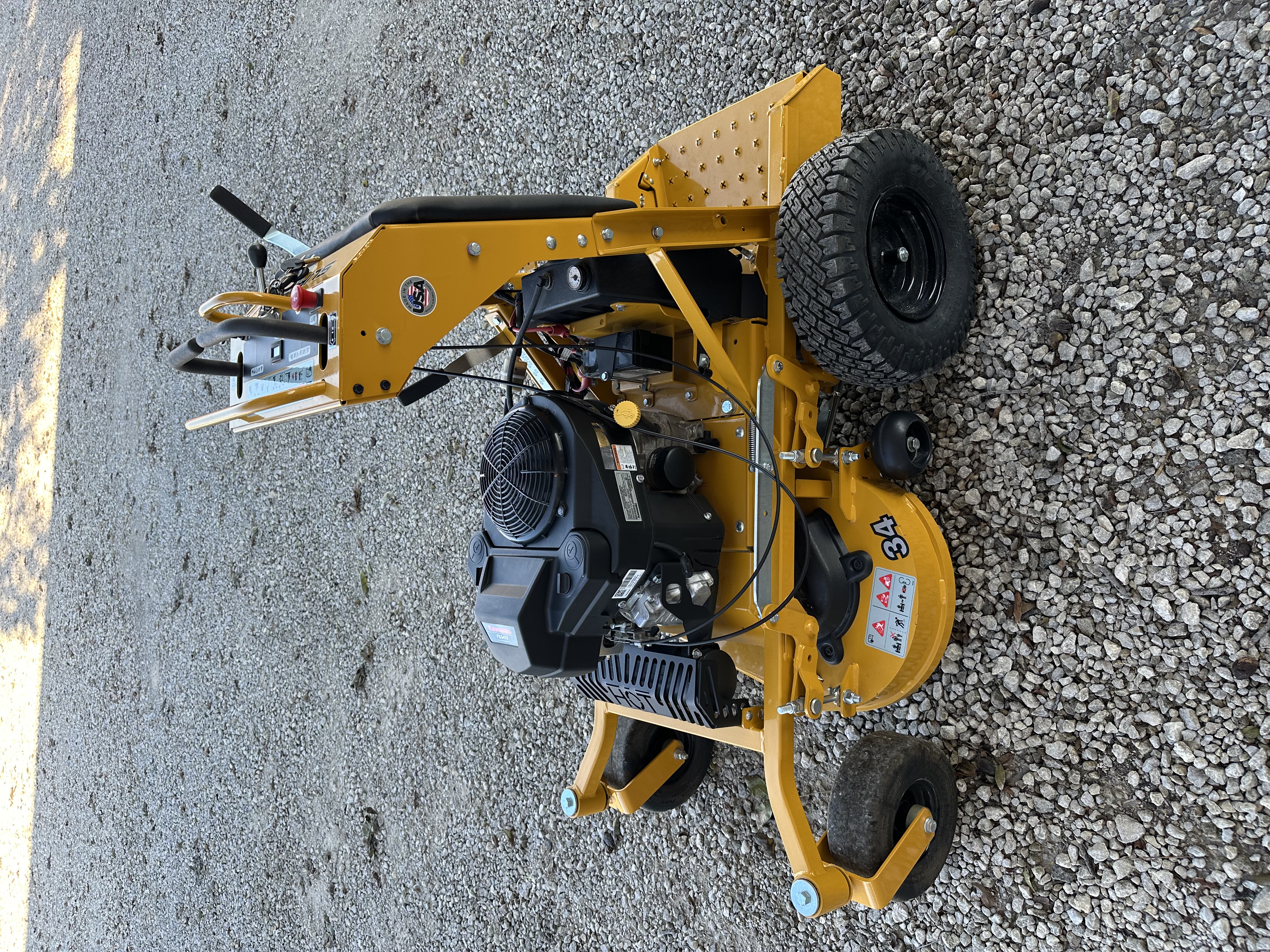 Hustler Surfer Pro 34