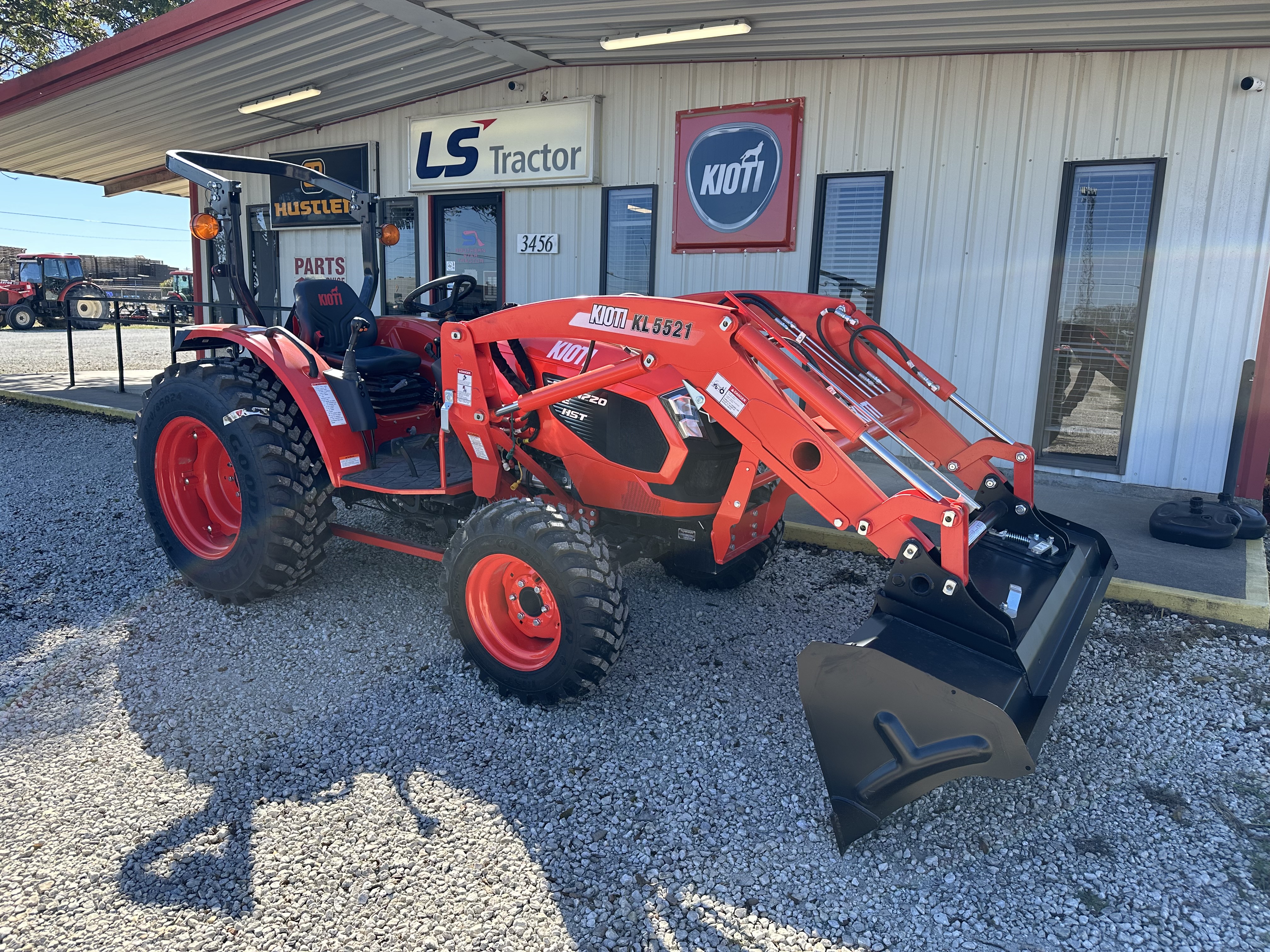 Kioti DK4720SE HST:4747