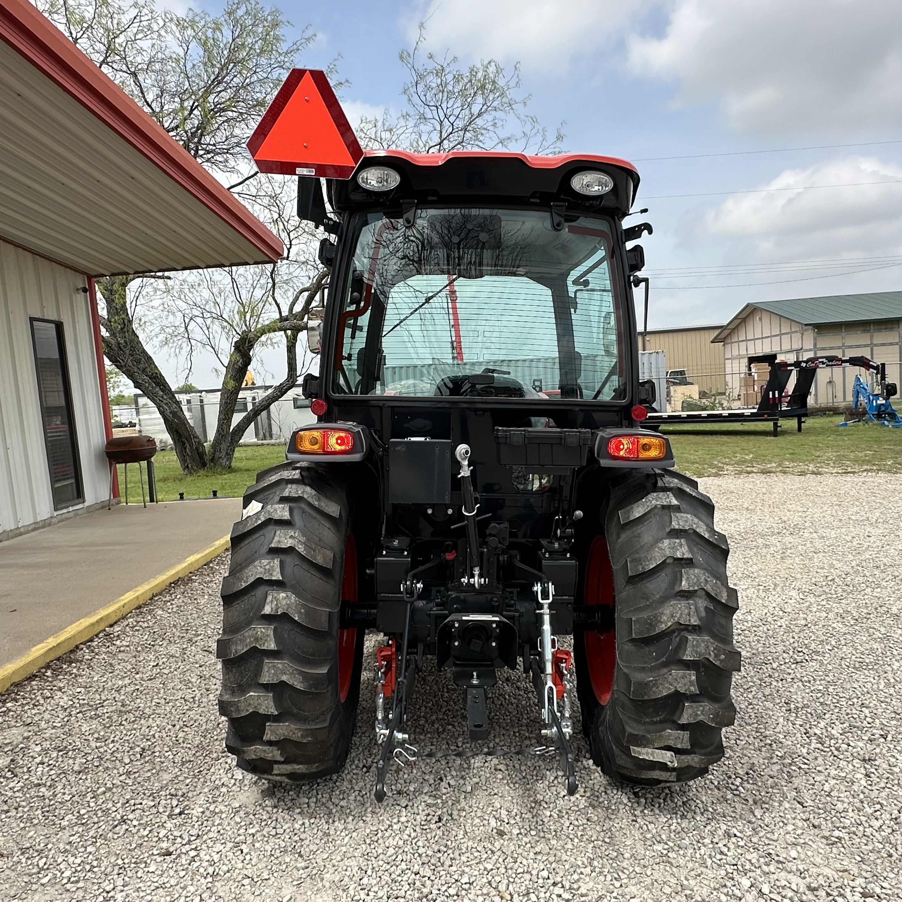 Kioti DK5320SE HST CAB:4741