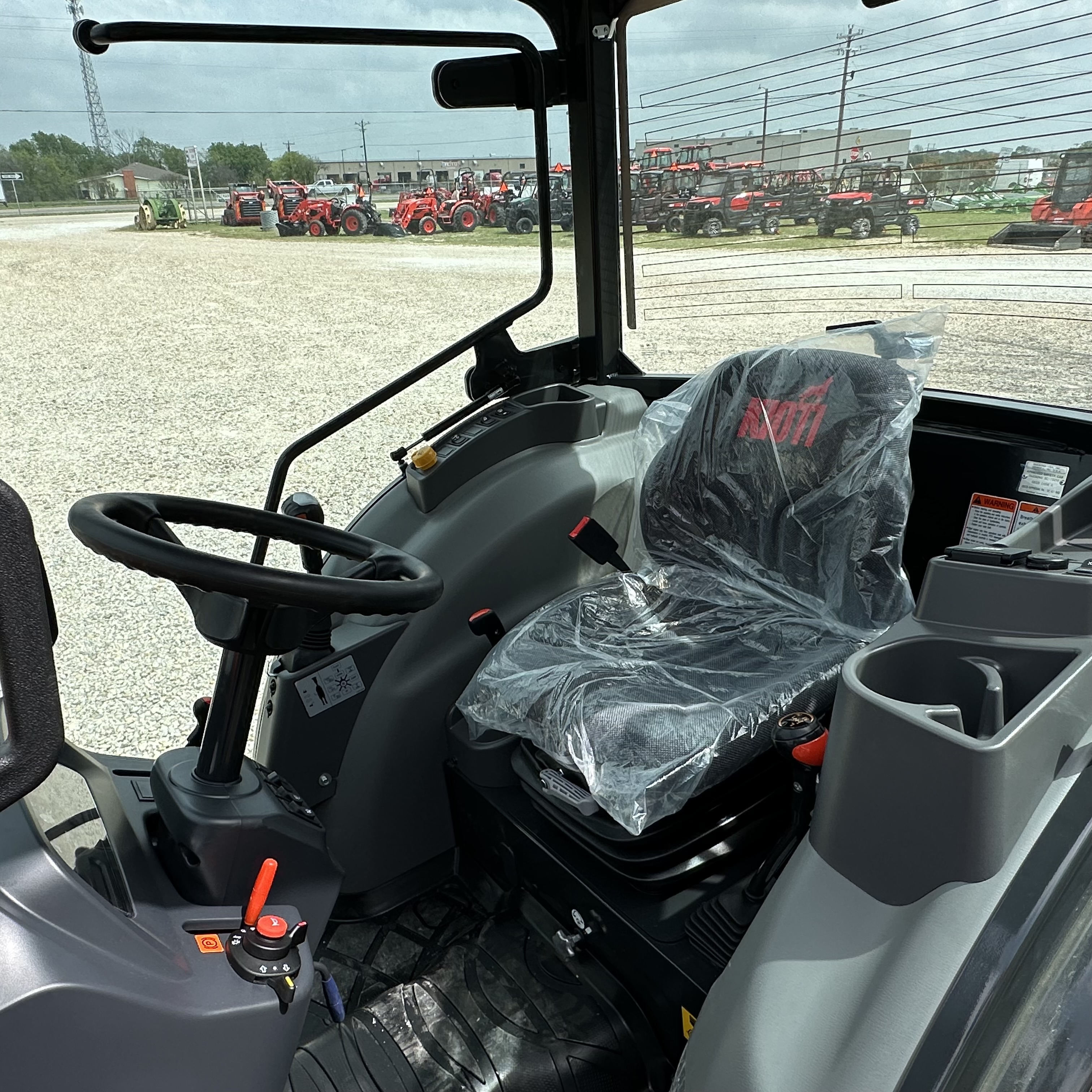 Kioti DK5320SE HST CAB:4741